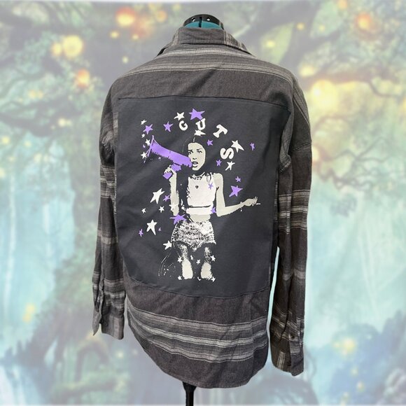 Upcycled Olivia Rodrigo Flannel | PacSun Oversized Size L | GUTS Album - Picture 4 of 5